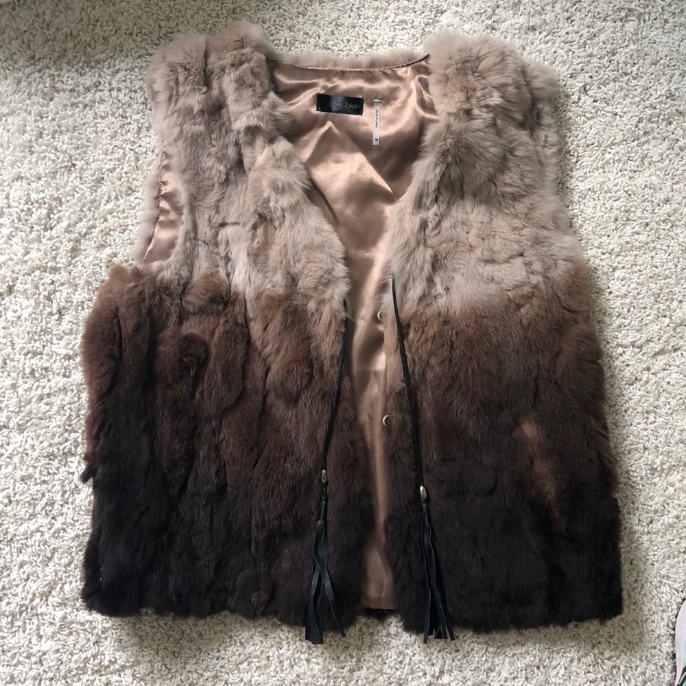 Fur vest